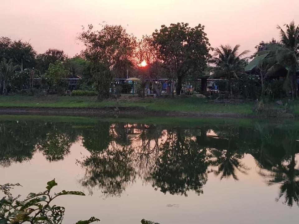 Baan Suan San Rak บ้านสวนแสนรัก Buriram Exteriér fotografie